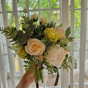 artificial flower bouquet